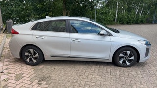 Thumbnail Mobil 4
