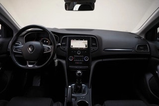 Thumbnail Mobil 4