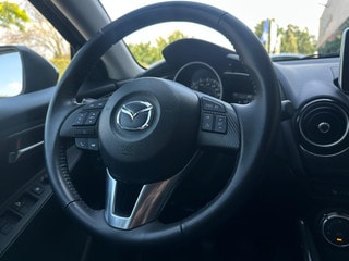 Thumbnail Mobil 4