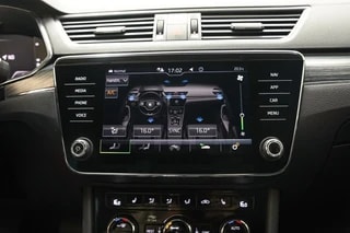 Thumbnail Mobil 8