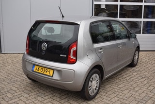 Thumbnail Mobil 4