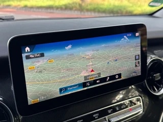 Thumbnail Mobil 8