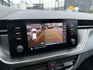 Thumbnail Mobil 9