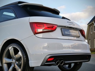 Thumbnail Mobil 8