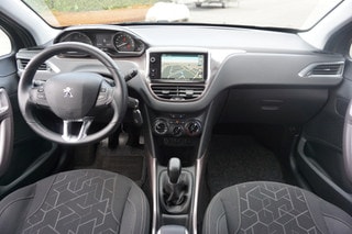Thumbnail Mobil 8