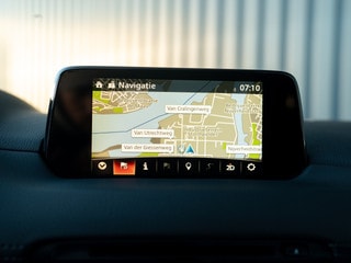 Thumbnail Mobil 8
