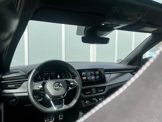 Thumbnail Mobil 8