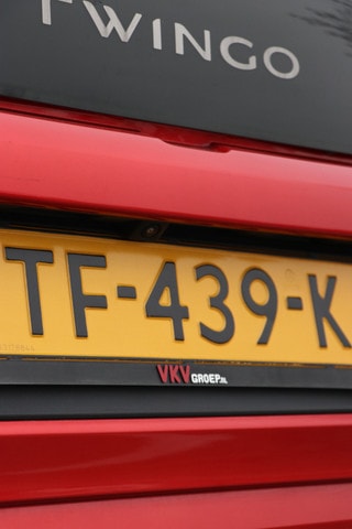 Thumbnail Mobil 6
