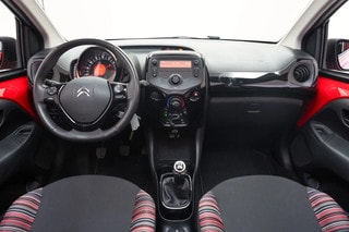 Thumbnail Mobil 4