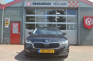 Thumbnail Mobil 6