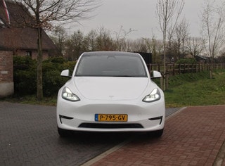 Thumbnail Mobil 6