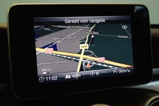 Thumbnail Mobil 8