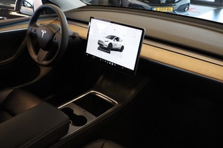 Thumbnail Mobil 2