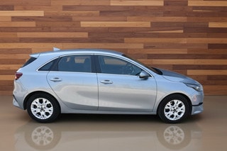 Thumbnail Mobil 6