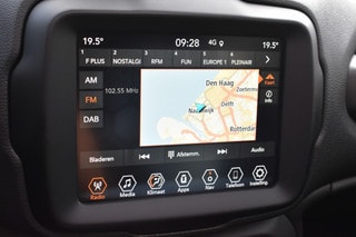 Thumbnail Mobil 7