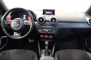 Thumbnail Mobil 10