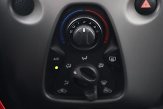Thumbnail Mobil 10