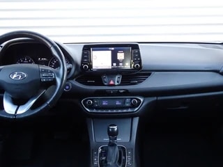 Thumbnail Mobil 9