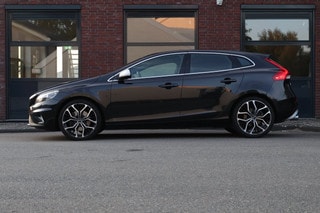 Thumbnail Mobil 10