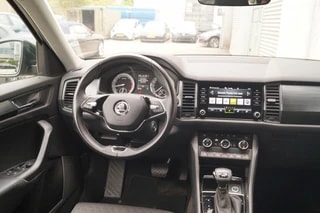 Thumbnail Mobil 10