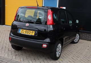 Thumbnail Mobil 4