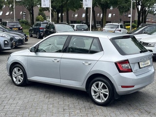 Thumbnail Mobil 5