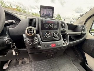 Thumbnail Mobil 6