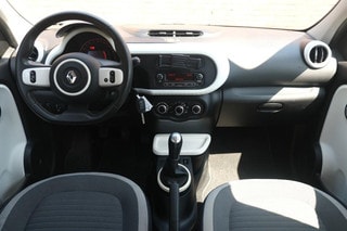 Thumbnail Mobil 6
