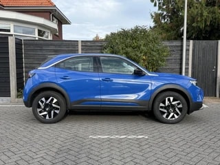 Thumbnail Mobil 8