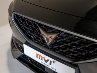 Thumbnail Mobil 10