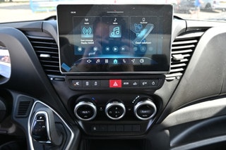Thumbnail Mobil 3