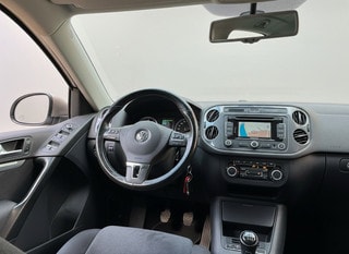 Thumbnail Mobil 6