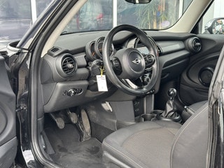 Thumbnail Mobil 9