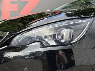 Thumbnail Mobil 2