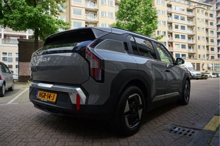 Thumbnail Mobil 4