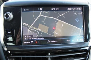 Thumbnail Mobil 4