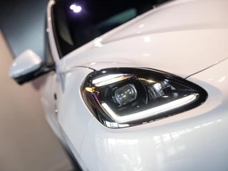 Thumbnail Mobil 10