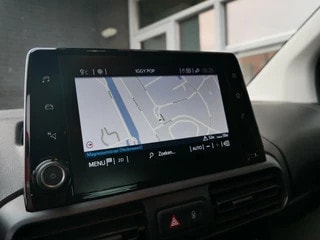 Thumbnail Mobil 9