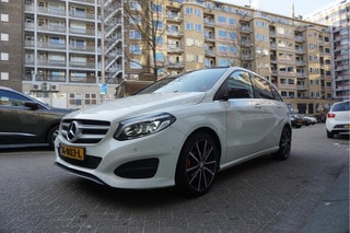 Thumbnail Mobil 8