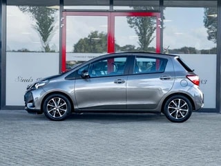 Thumbnail Mobil 6