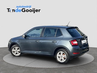 Thumbnail Mobil 6
