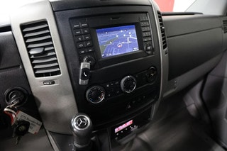 Thumbnail Mobil 7