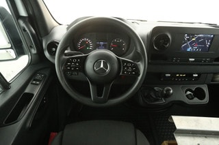 Thumbnail Mobil 2