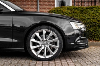 Thumbnail Mobil 10