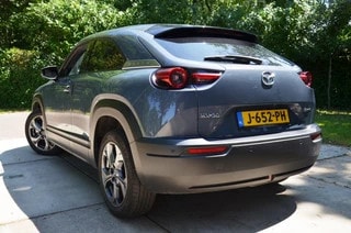 Thumbnail Mobil 9