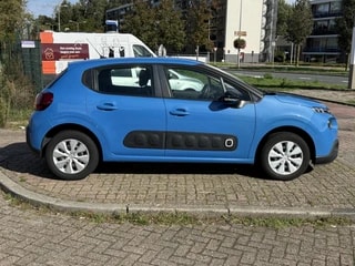 Thumbnail Mobil 4