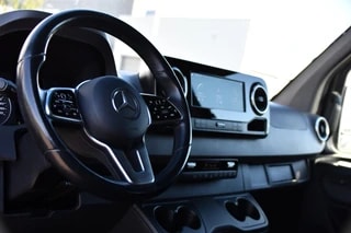 Thumbnail Mobil 2