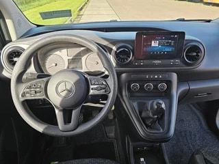 Thumbnail Mobil 8
