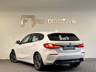 Thumbnail Mobil 8