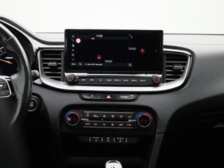 Thumbnail Mobil 9